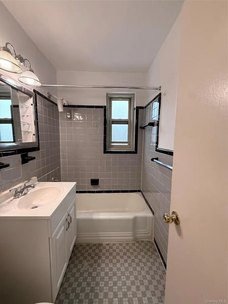 1010 Sherman #2D, Bronx, NY 10456 - #2