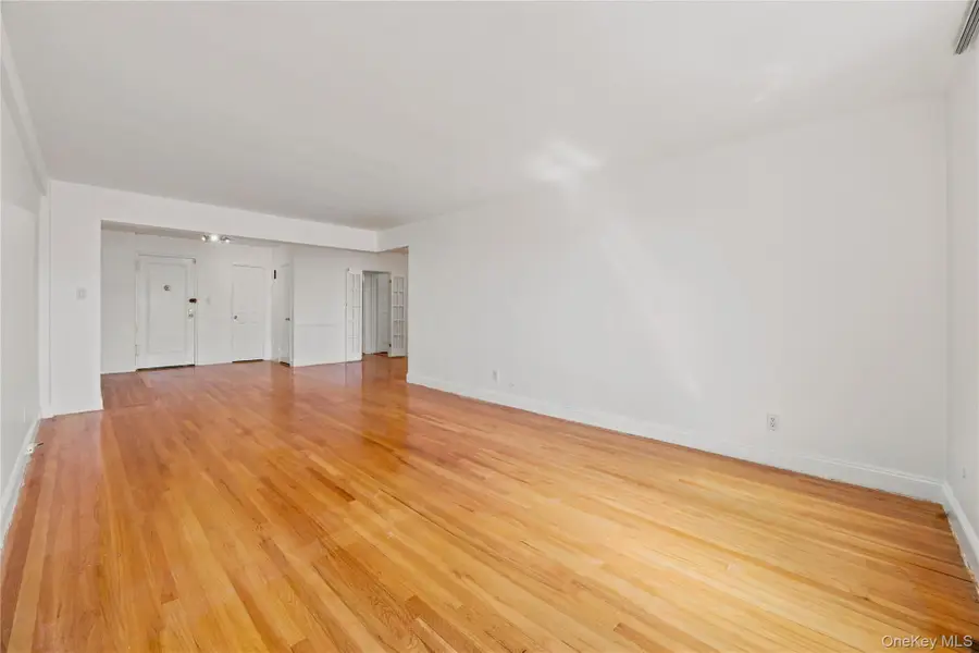 72-10 112 Street #6G, Forest Hills, NY 11375 - #3
