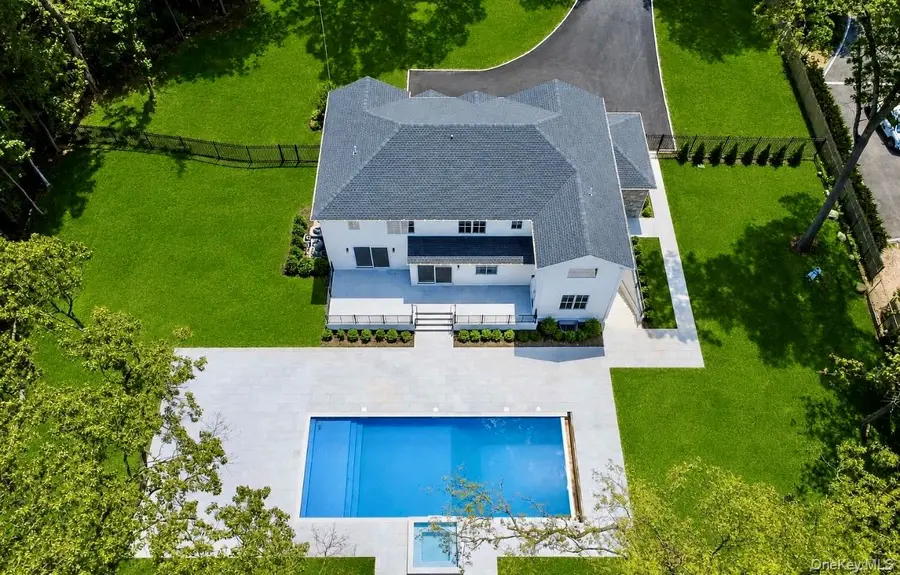 32 Pine Road, Syosset, NY 11791 - #2
