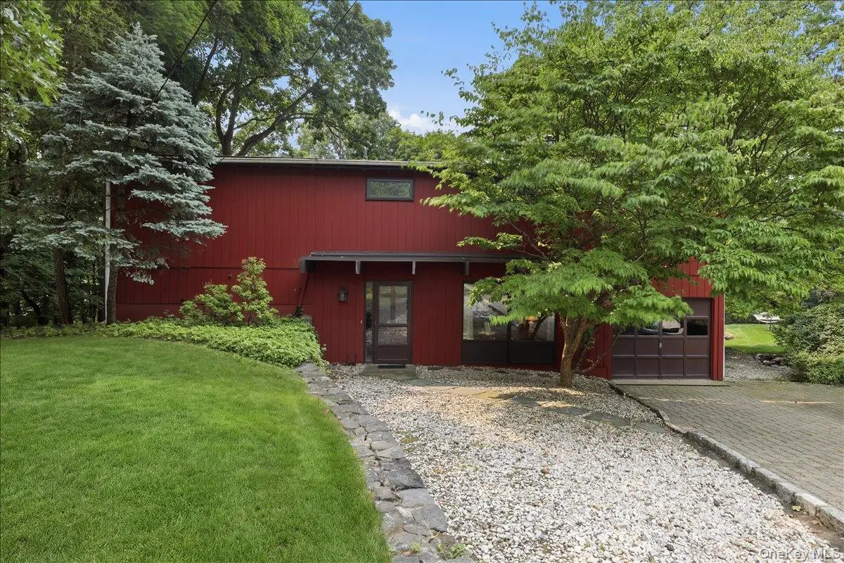 131 Deertrack Lane, Irvington, NY 10533 - #1