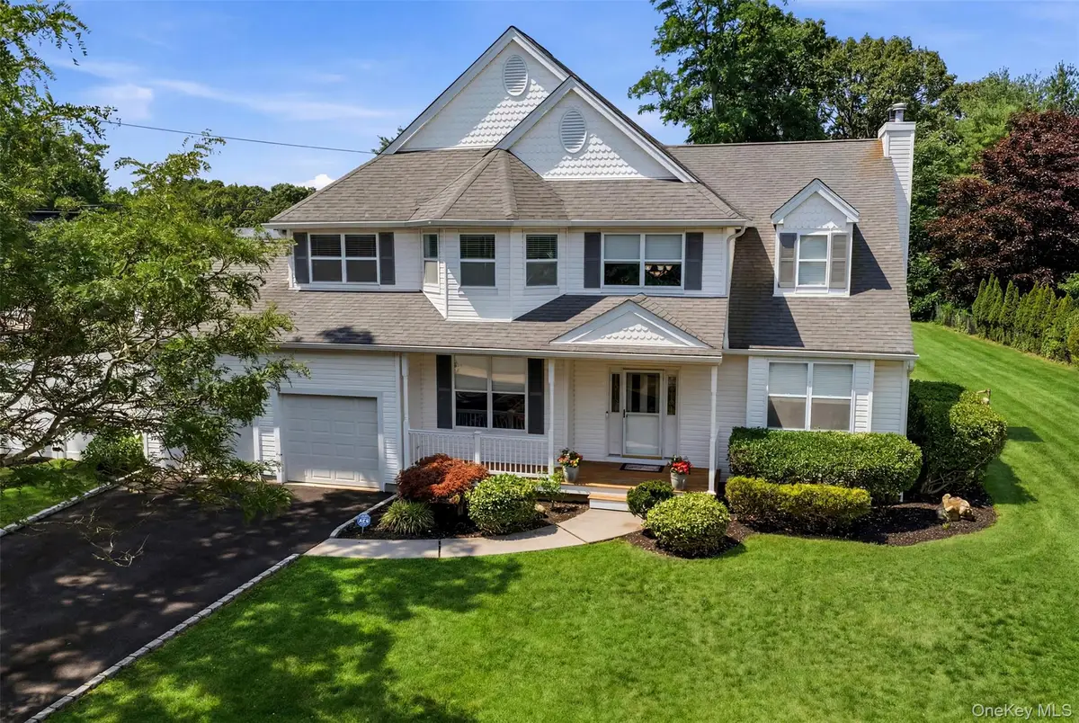 6 Poplar Lane, Commack, NY 11725 - #1