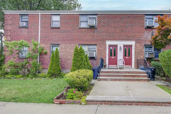 17-84 166 Street #4-161, Whitestone, NY 11357