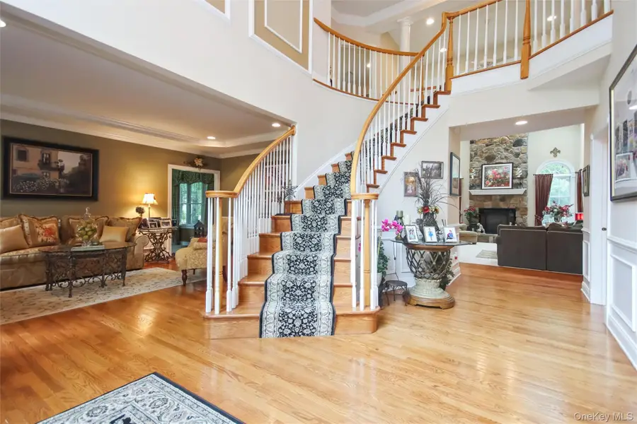 147 Creekside Road, Hopewell Junction, NY 12533 - #2