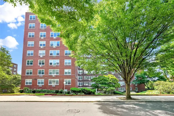 164-20 Highland Avenue #5S, Jamaica, NY 11432