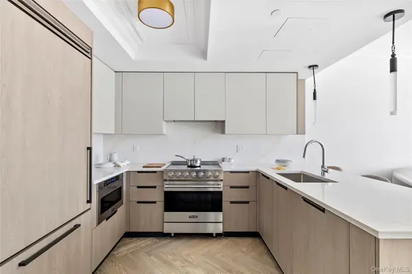 78-29 Austin Street #PH2O, Forest Hills, NY 11375