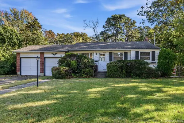 1619 Brightshore Boulevard, Bay Shore, NY 11706