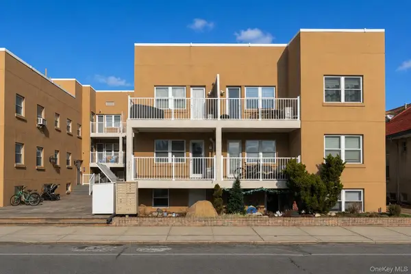 251 W Broadway #210, Long Beach, NY 11561