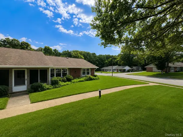 66 Enfield Court #B, Ridge, NY 11961
