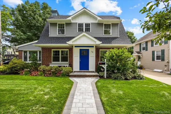 78 Ontario Road, Floral Park, NY 11001