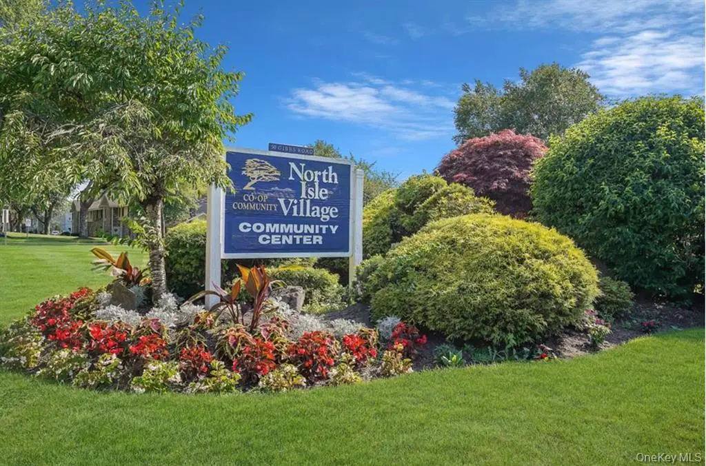 3 Cheyenne Court #3, Coram, NY 11727 - #1