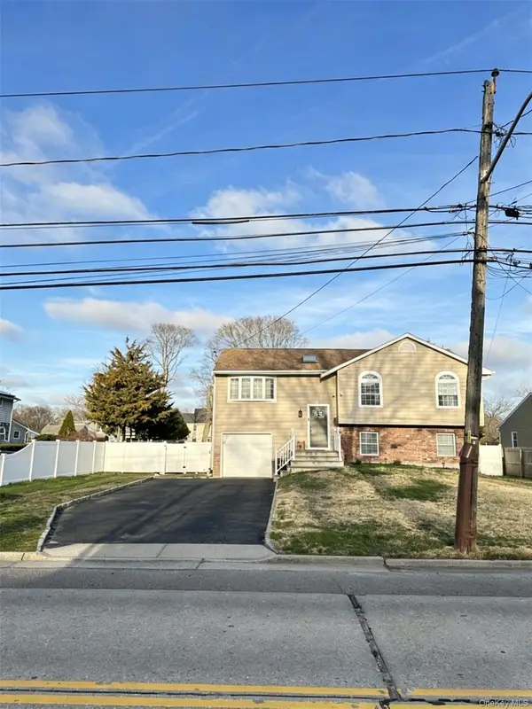 249 Bayport Avenue, Bayport, NY 11705