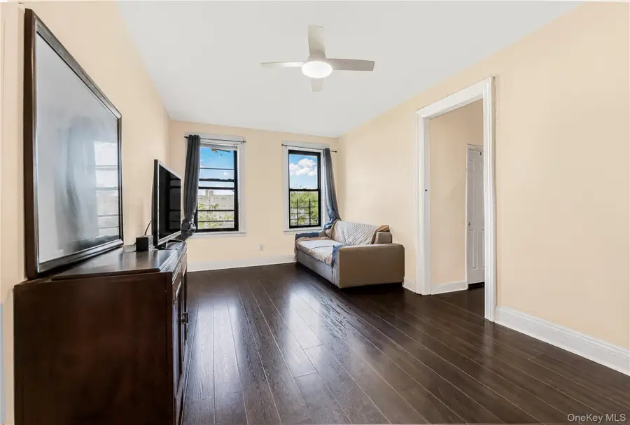 1976 Lafontaine Avenue #4B, Bronx, NY 10457 - #2