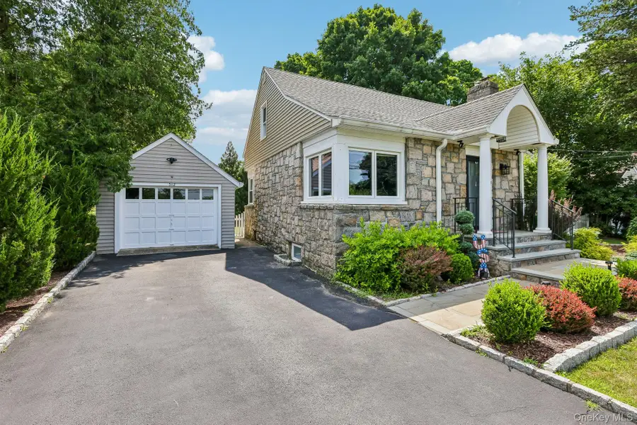 512 Westlake Drive, Valhalla, NY 10595 - #3