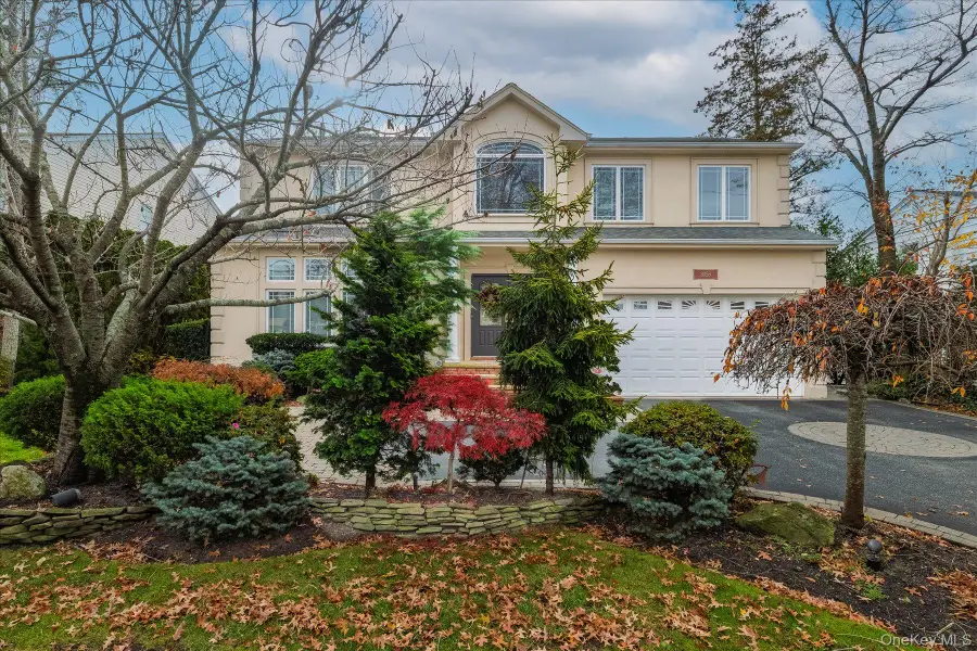 3056 Valentine Place, Wantagh, NY 11793 - #2