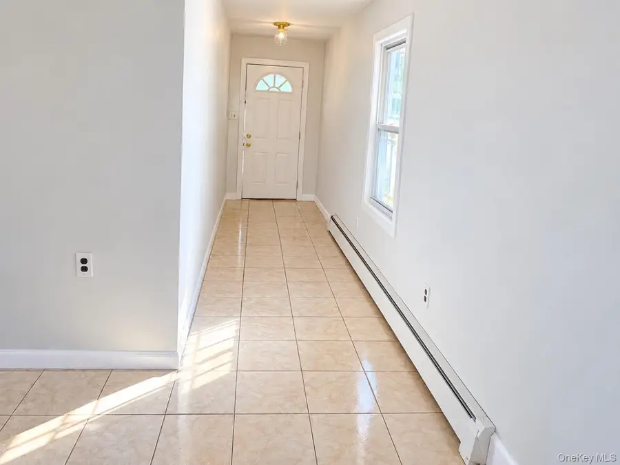 1519 Gillespie Avenue, Bronx, NY 10461 - #2