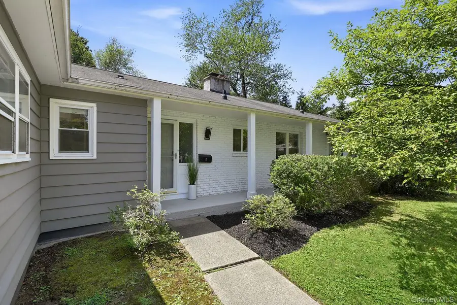 5 Deer Meadow Drive, West Nyack, NY 10994 - #2