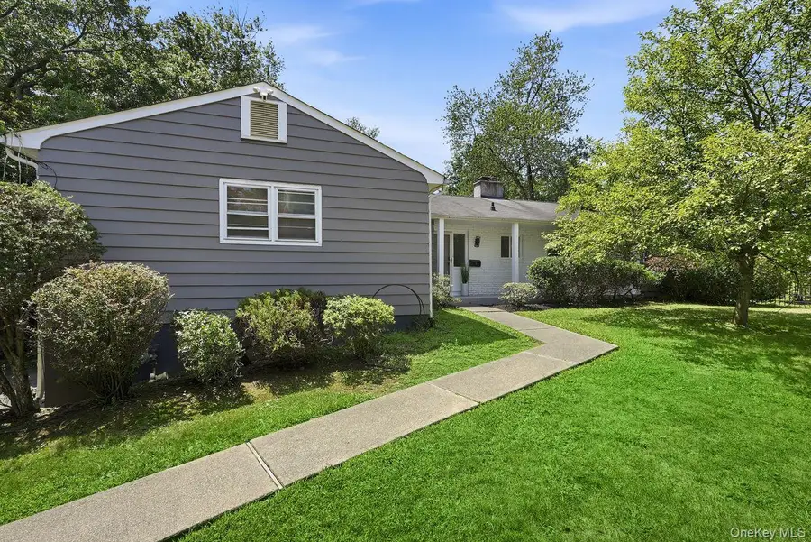 5 Deer Meadow Drive, West Nyack, NY 10994 - #3