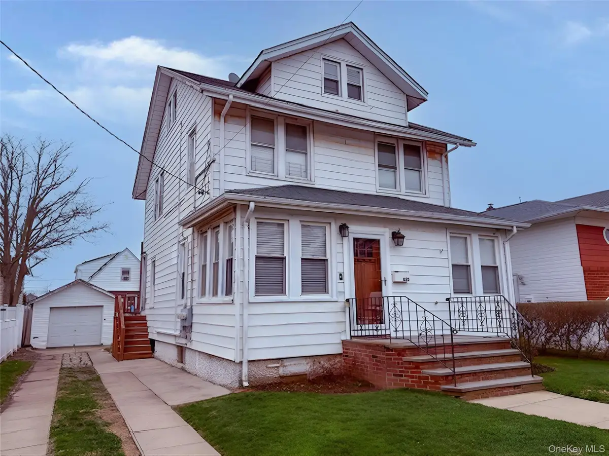 435 Beach 124 Street, Rockaway Park, NY 11694 - #1