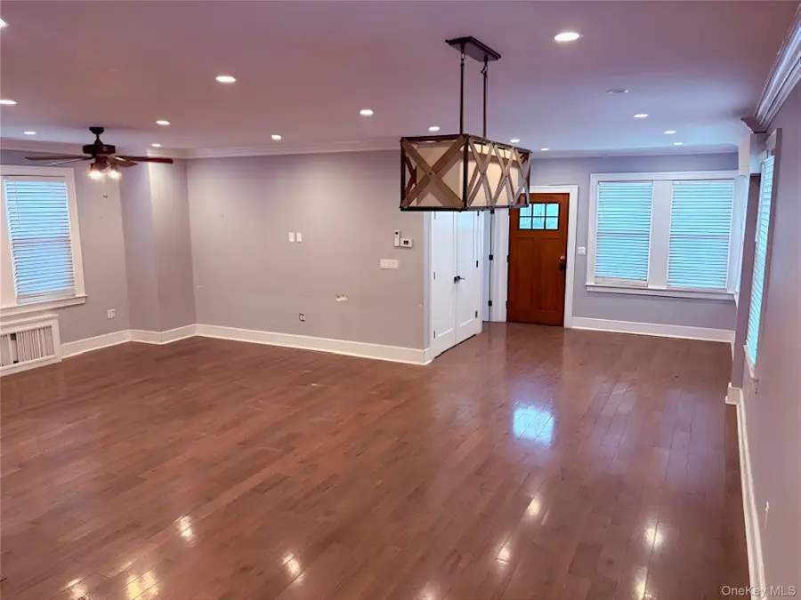 435 Beach 124 Street, Rockaway Park, NY 11694 - #2