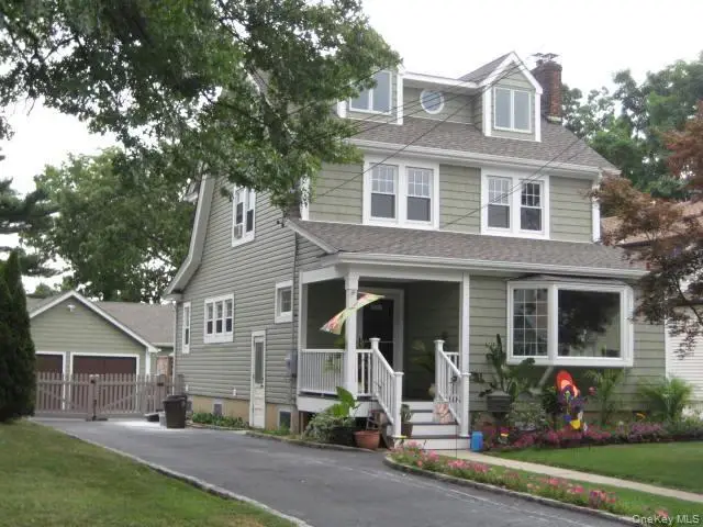 137 Sycamore Street, West Hempstead, NY 11552 - #1