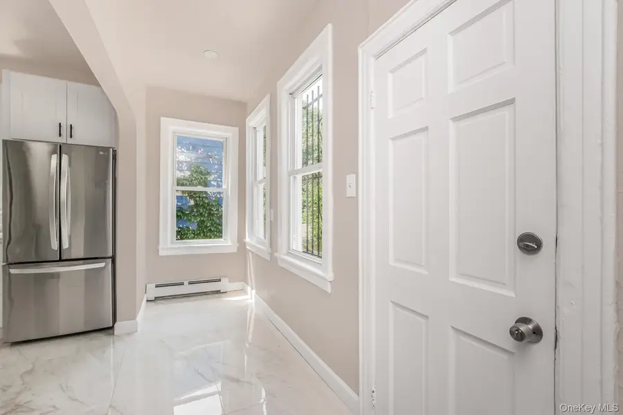 427 Taylor Avenue, Bronx, NY 10473 - #3