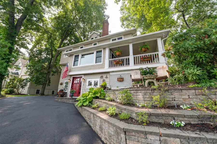 5 Harborview Lane, Huntington, NY 11743 - #3