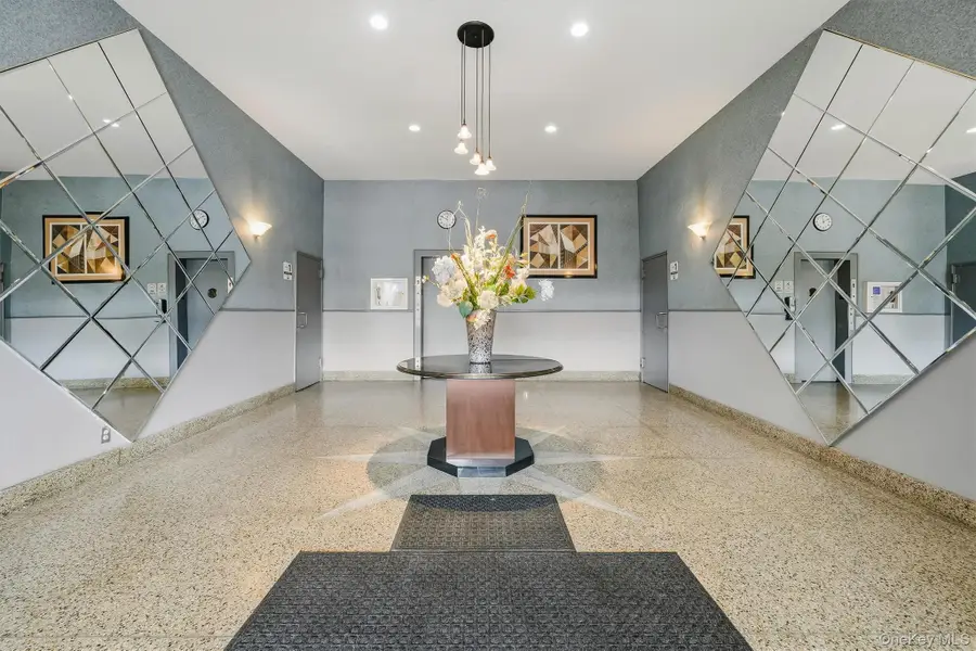 125 Bronx River Road #2F, Yonkers, NY 10704 - #2