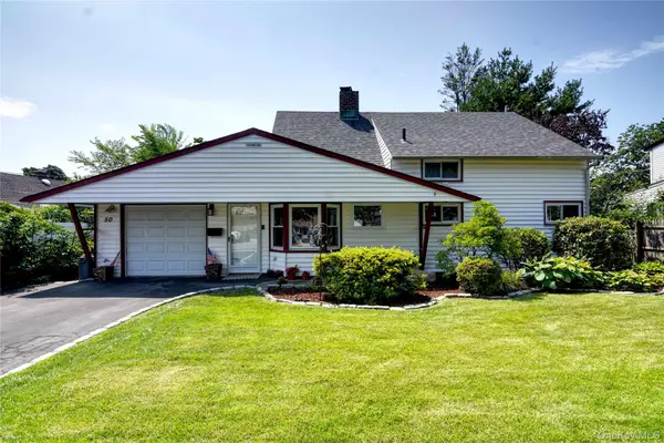 50 Grey Lane, Levittown, NY 11756