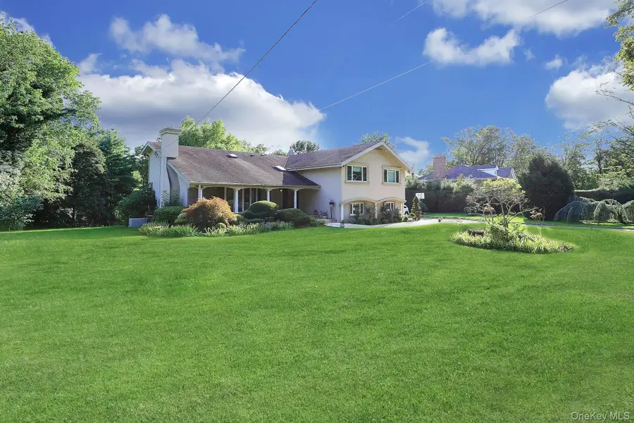 650 Bryant Avenue, Roslyn Harbor, NY 11576 - #2