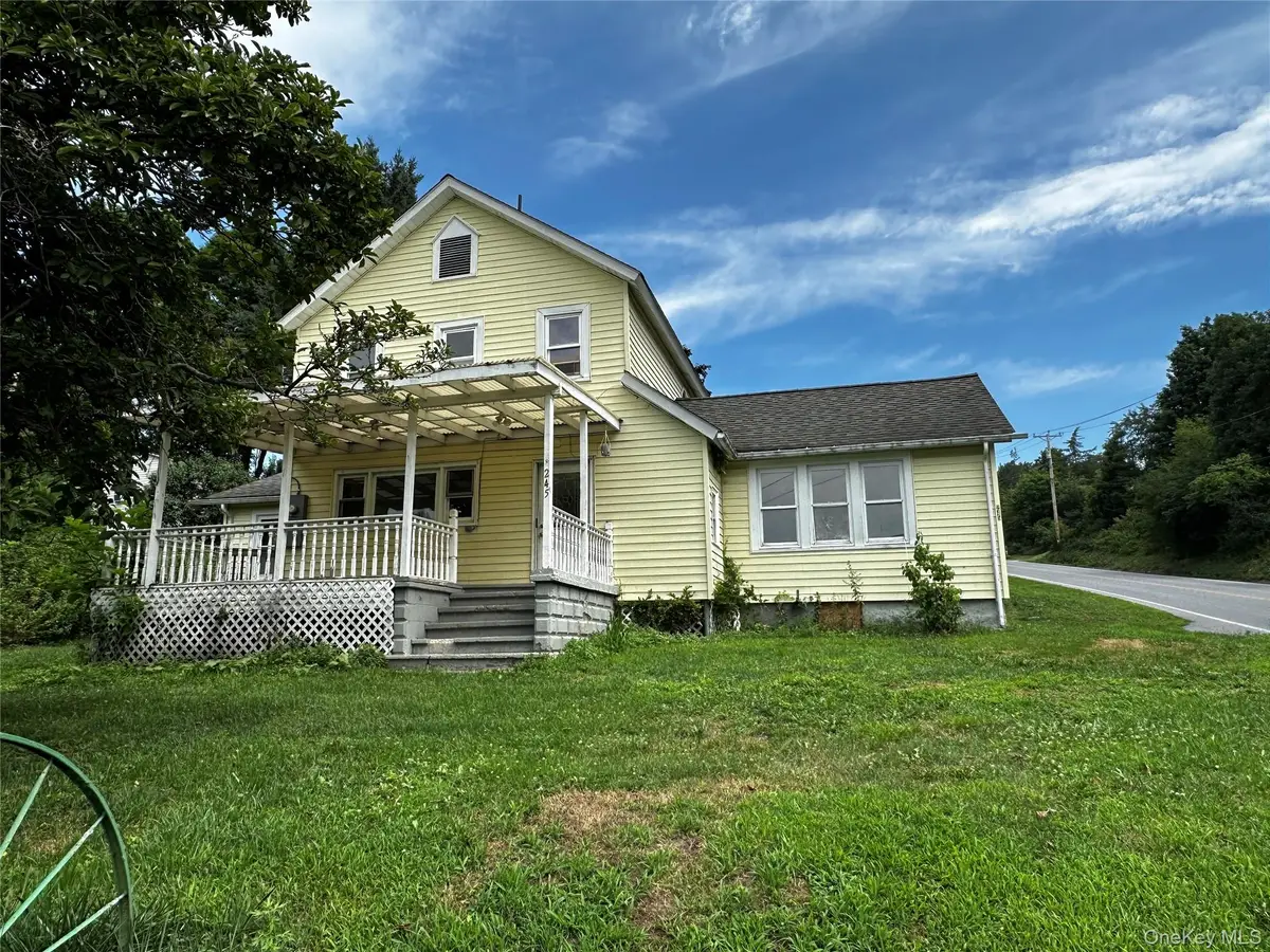 245-249 Lattintown Road, Marlboro, NY 12542 - #1
