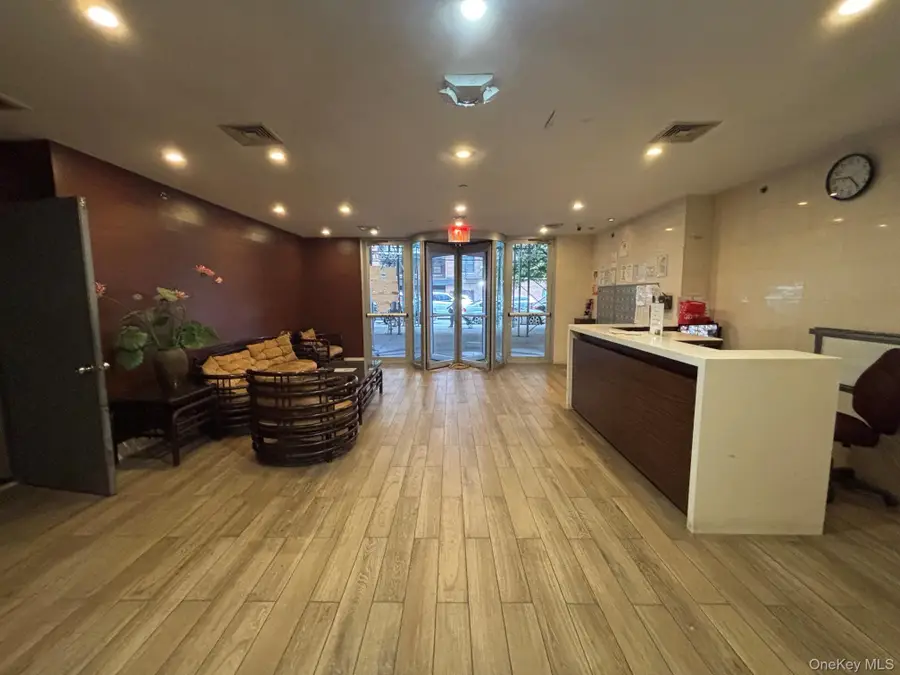 38-30 Parsons Boulevard #PHC, Flushing, NY 11354 - #2