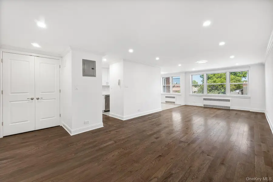 69-45 108th Street #4F, Forest Hills, NY 11375 - #3