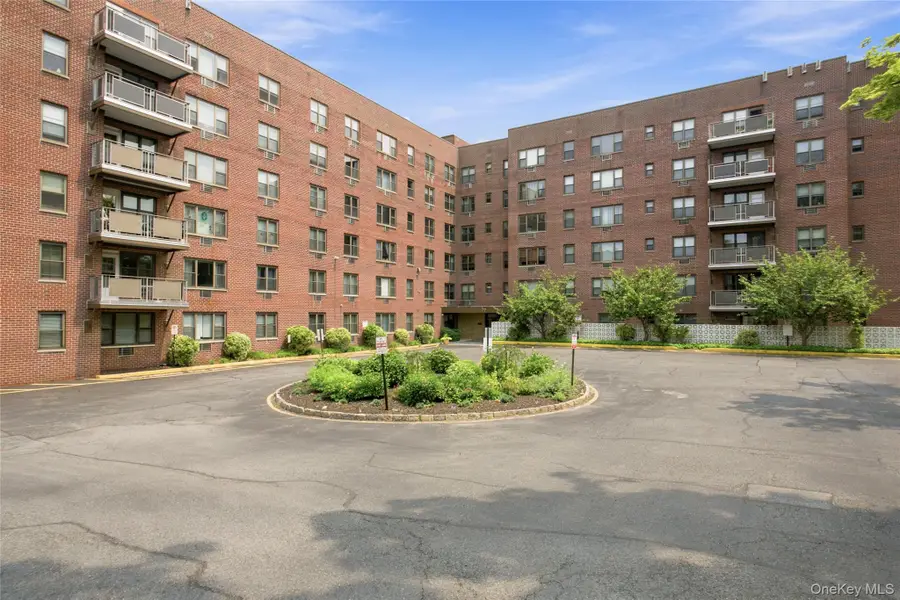 77 Carpenter Avenue #3B, Mount Kisco, NY 10549 - #3