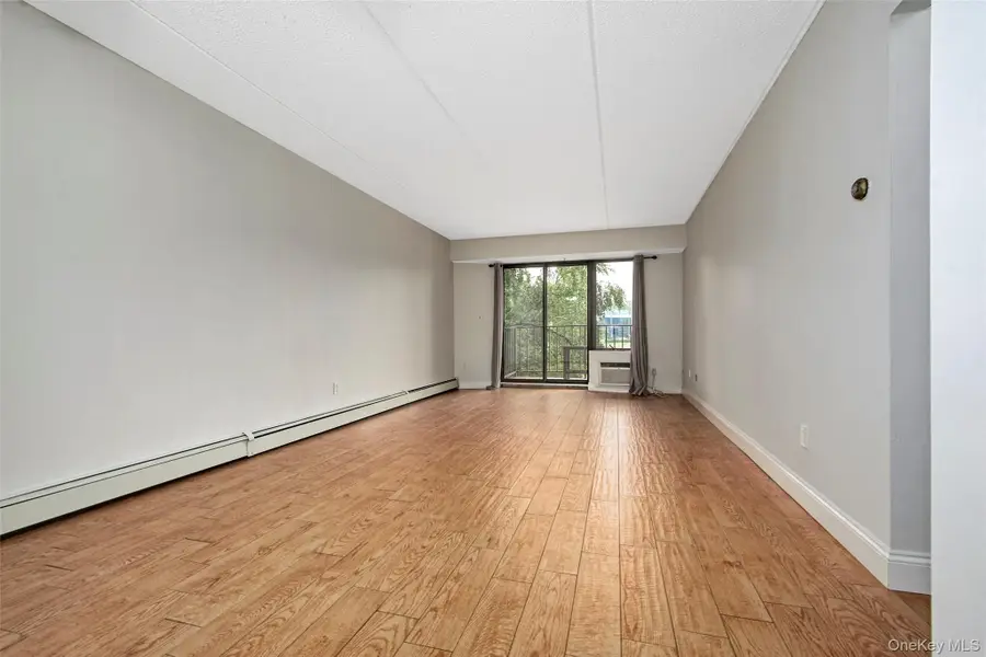 560 Halstead Avenue #2-R, Harrison, NY 10528 - #3