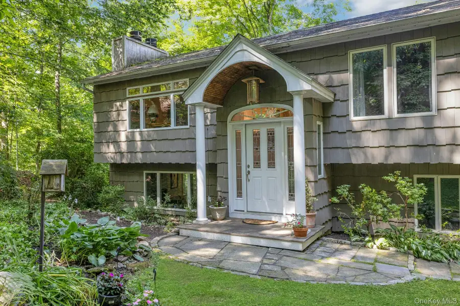 99 Lakeside Drive, Katonah, NY 10536 - #2