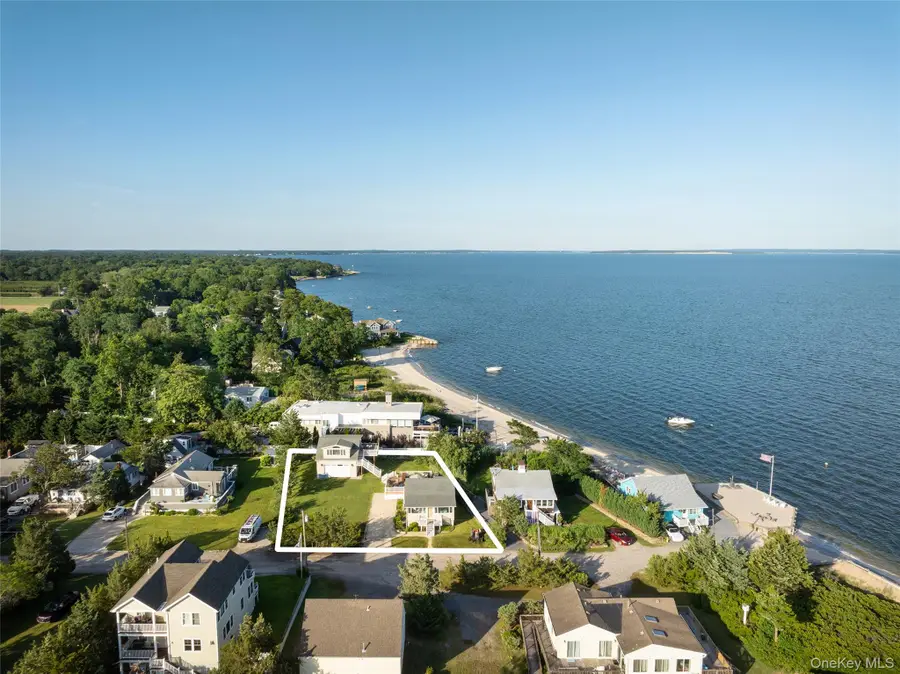 18 Beach, Laurel, NY 11948 - #2