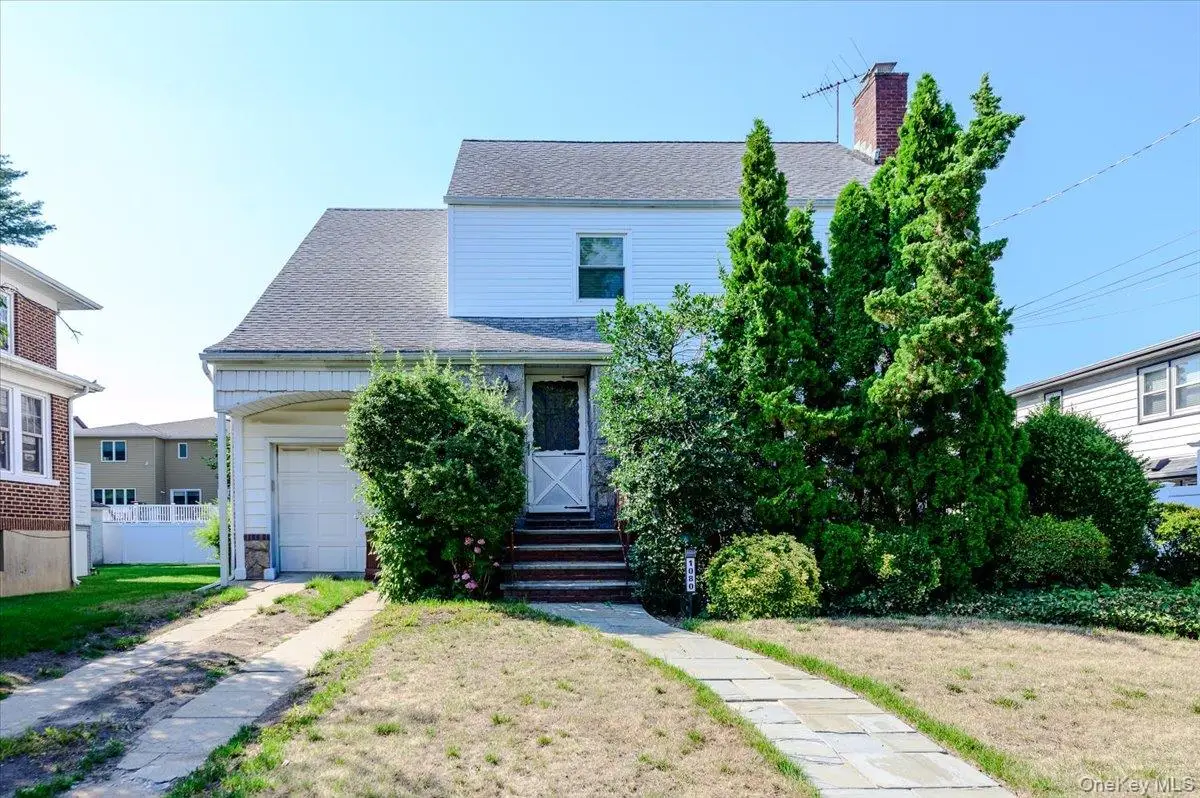 1080 Roselle Place, Woodmere, NY 11598 - #1