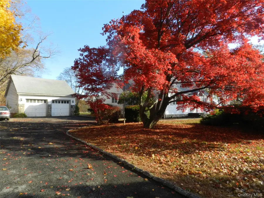 278 Lafayette Avenue, Cortlandt Manor, NY 10567 - #2