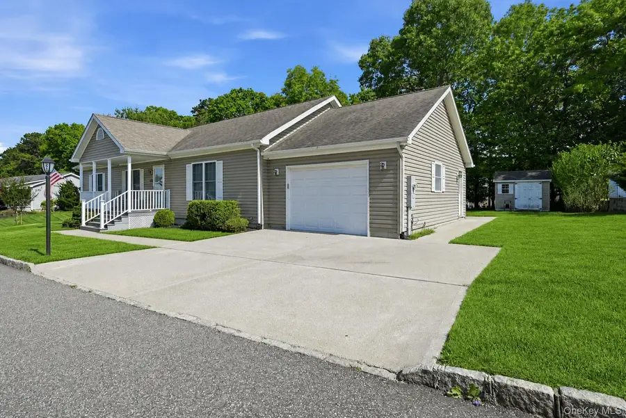 1407 Middle Road #277, Calverton, NY 11933 - #2