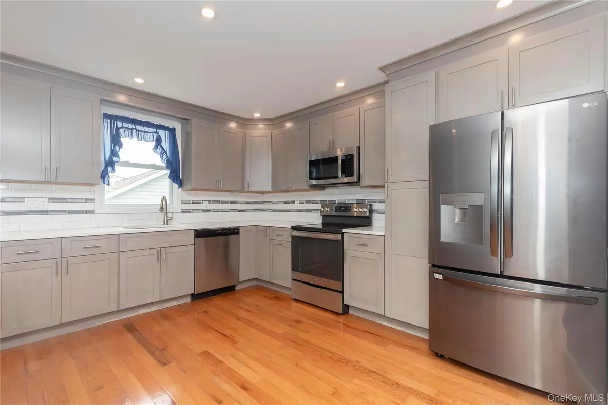 72 Edgewater Park Drive #72C, Bronx, NY 10465 - #1