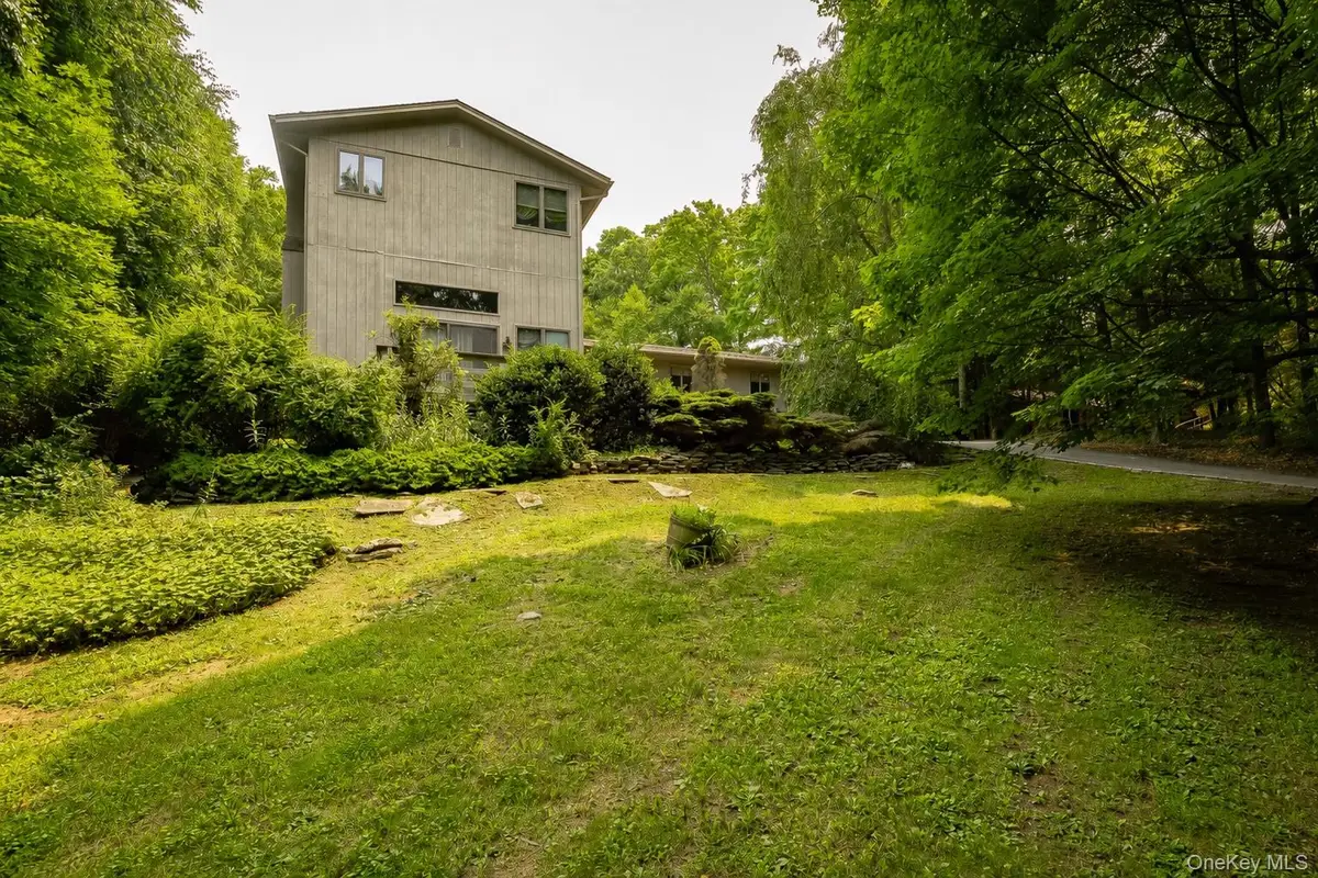 185 White Pond Road, Stormville, NY 12582 - #1