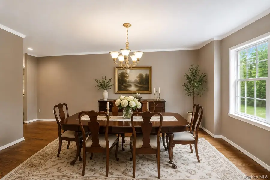 1 Pia Court, Hauppauge, NY 11788 - #2