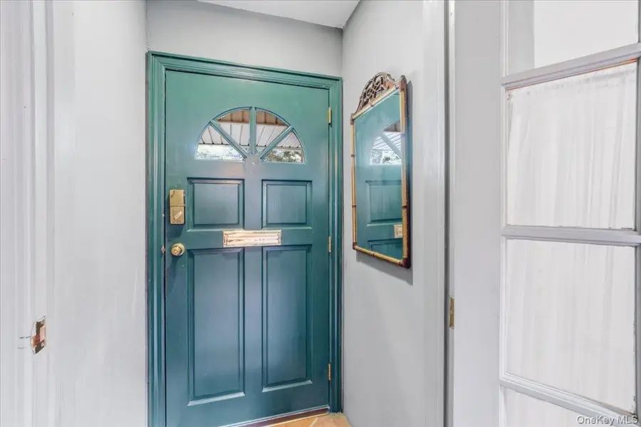 2154 Marion Avenue, Merrick, NY 11566 - #3