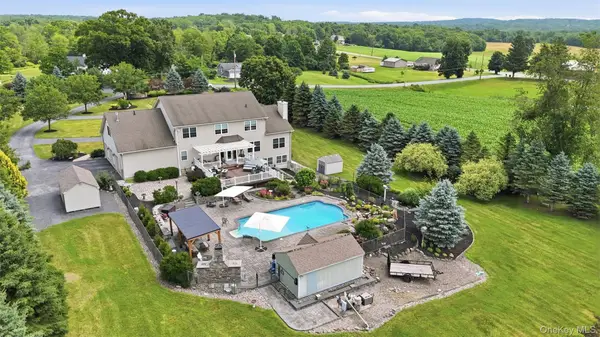 161 Bergen Circle, Slate Hill, NY 10973
