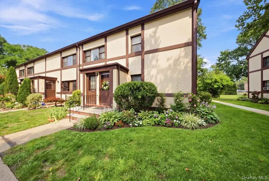 280 Cherry Valley Avenue #A2, Garden City, NY 11530 - #2