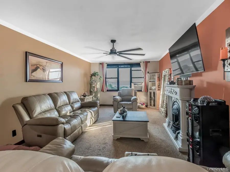 480 Riverdale Avenue #6H, Yonkers, NY 10705 - #2