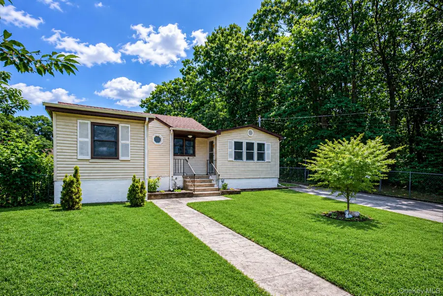 67 Bullard Street, Mastic, NY 11950 - #2