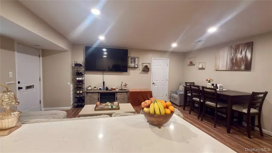 17 Cheyenne Court #17, Coram, NY 11727 - #2