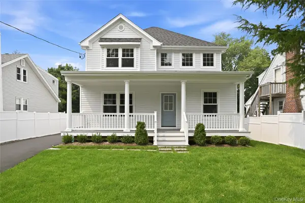 47 Central Parkway, Huntington, NY 11743