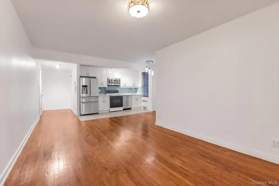 65-45 Yellowstone Boulevard #2B, Forest Hills, NY 11375 - #3